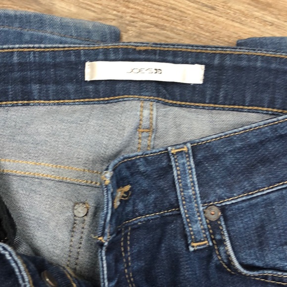 Jeans - Picture 2 of 4